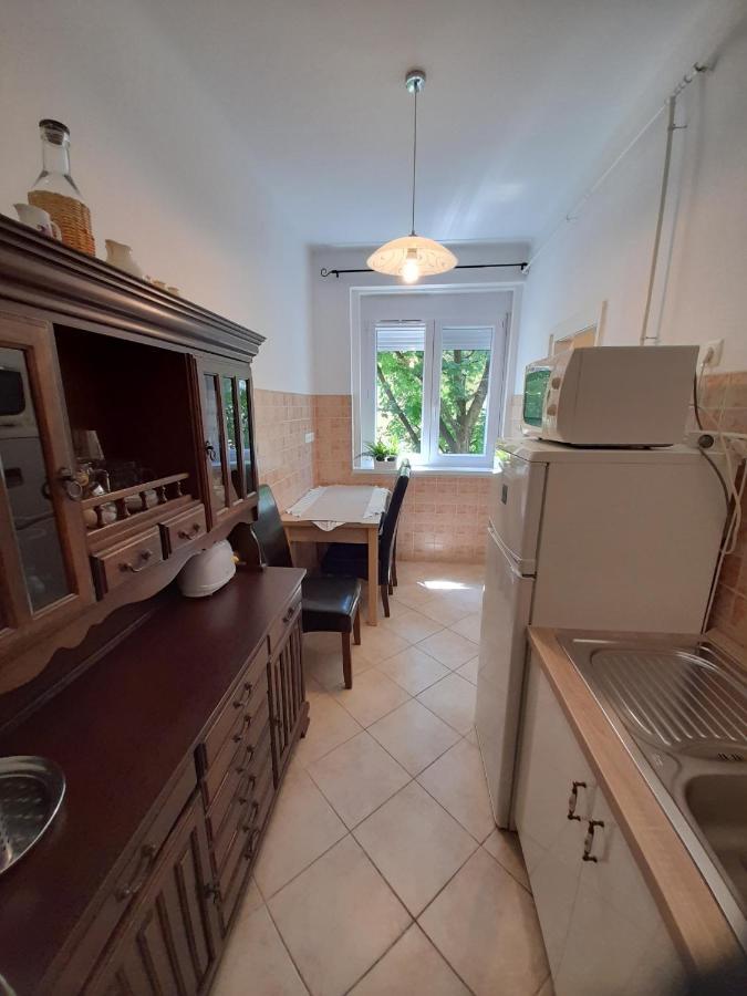 Zöld Sziget Apartmanlakás Eger Exterior foto