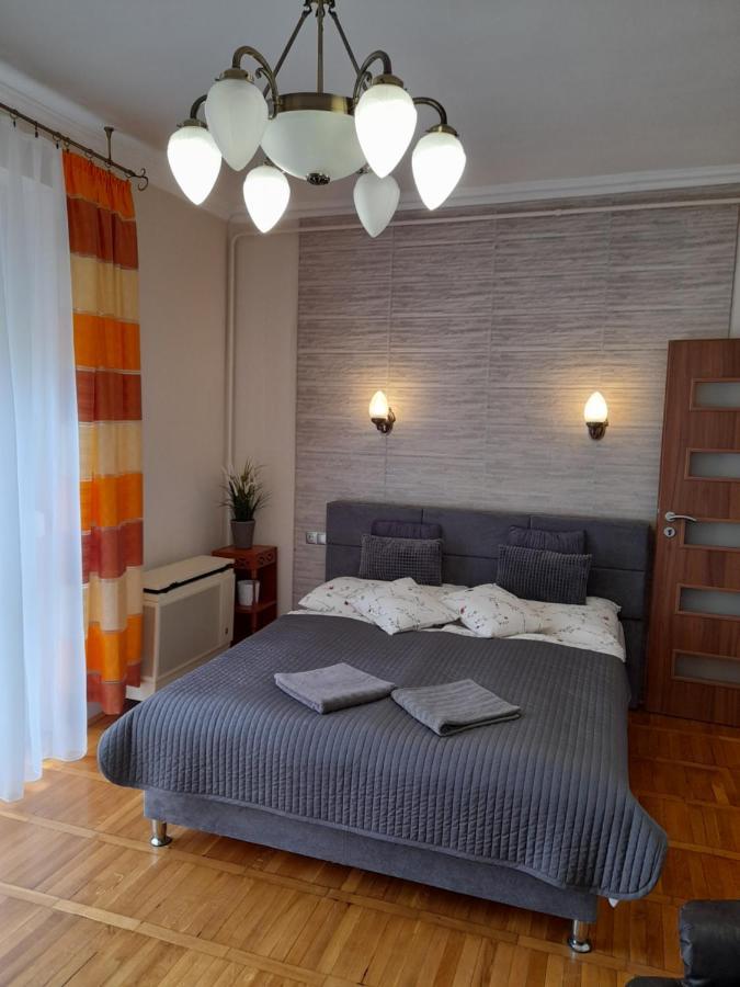 Zöld Sziget Apartmanlakás Eger Exterior foto