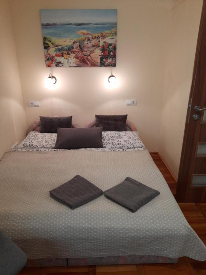 Zöld Sziget Apartmanlakás Eger Exterior foto